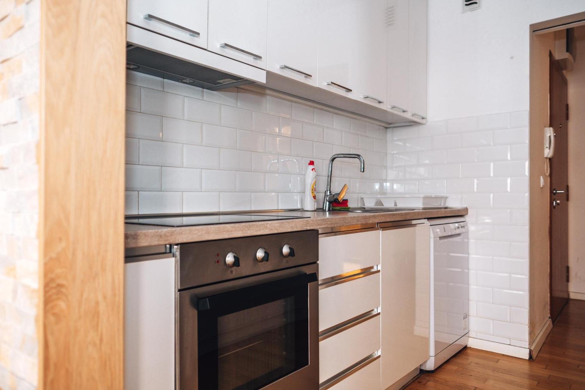 Crown Central Three Bedroom Apartment Belgrade Exterior photo
