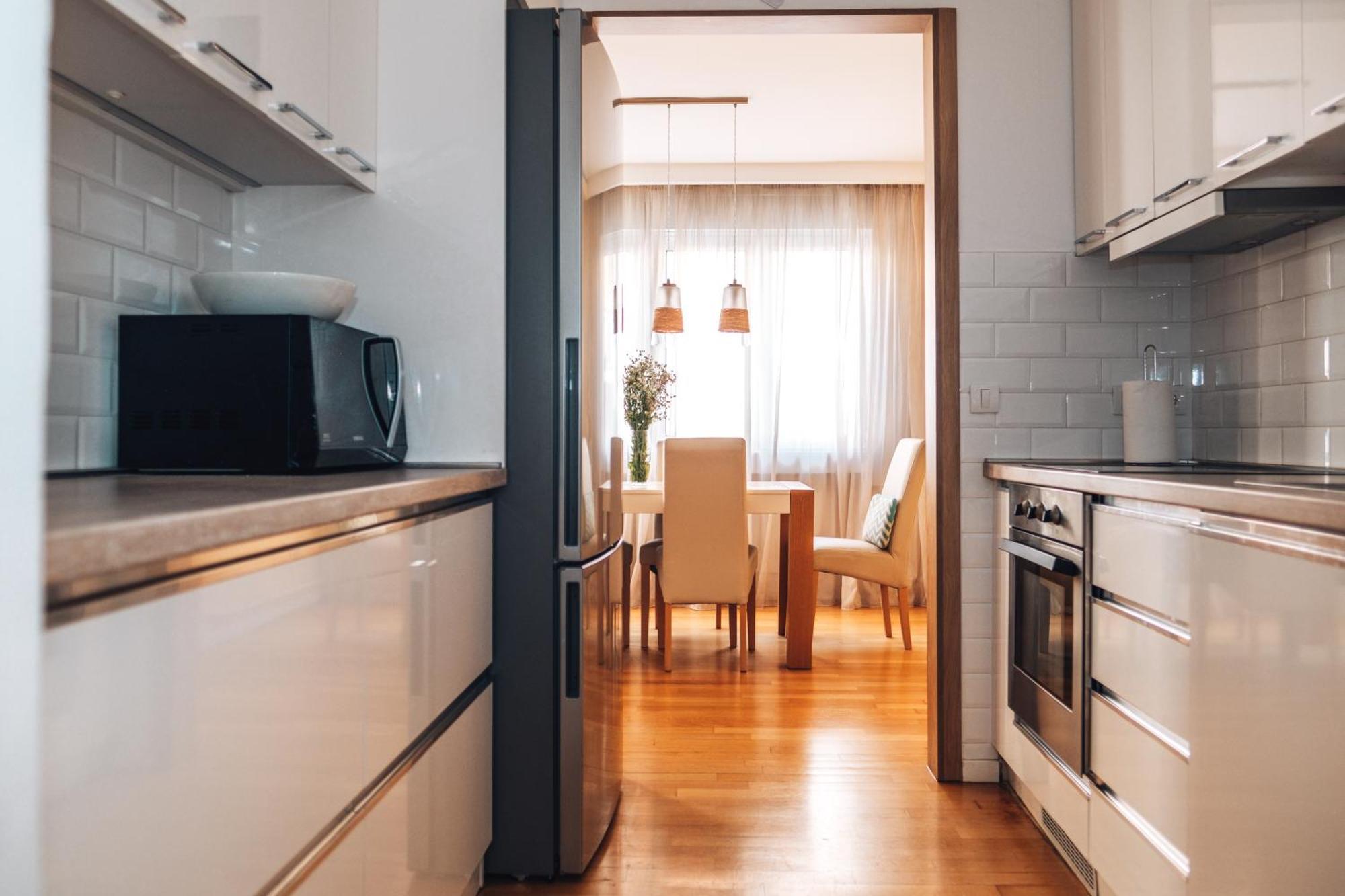 Crown Central Three Bedroom Apartment Belgrade Exterior photo